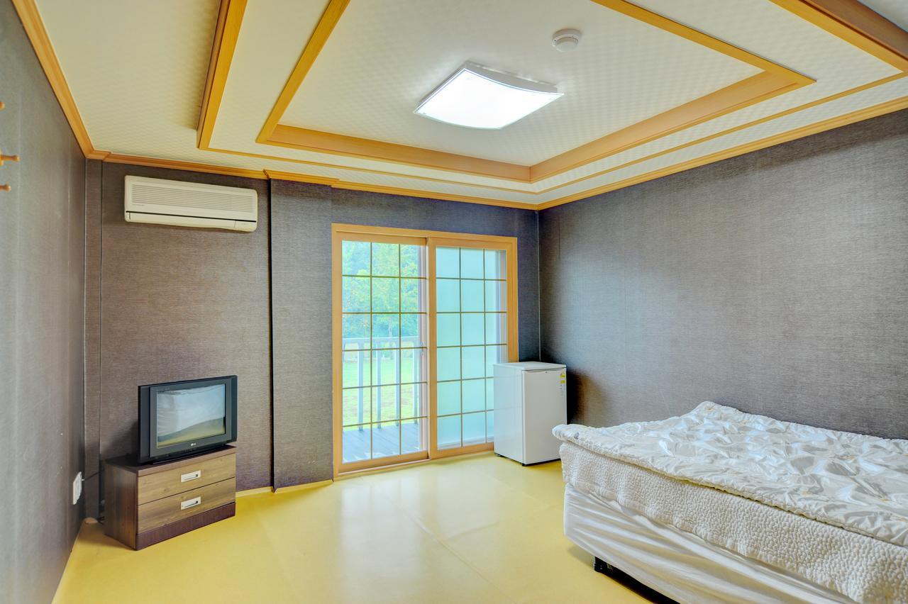 Sungbo Youth Hostel Mungyeong Экстерьер фото